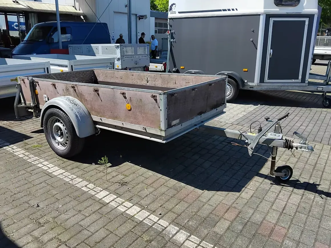 Böckmann PKW Anhänger 1300 kg gebraucht aus Vermietung
