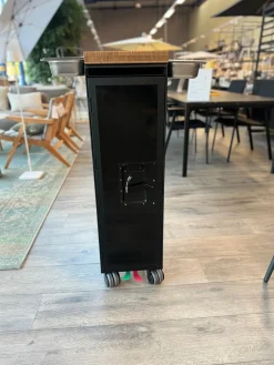 Bordbar Black Onecolor mit Serving Equipment  mobiler Barwagen