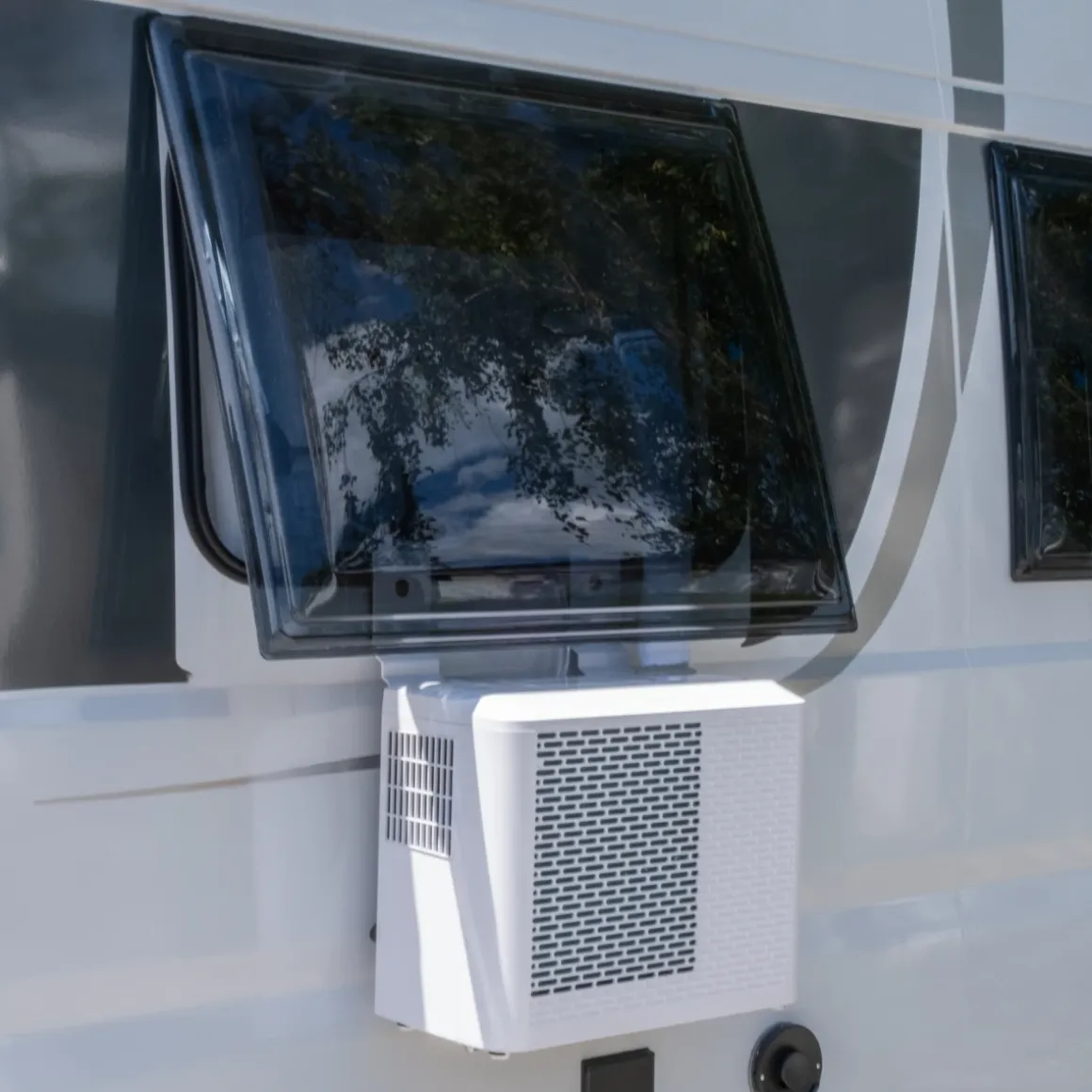 Brunner Polarys Twinair 3 - Split-Klimaanlage für Wohnmobile & Wohnwagen