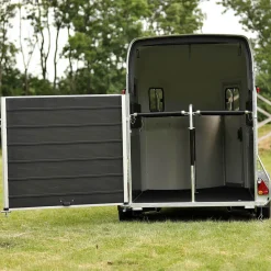 Cheval Liberté GOLD 3 Pferdeanhänger 2600 kg mit Sattelkammer