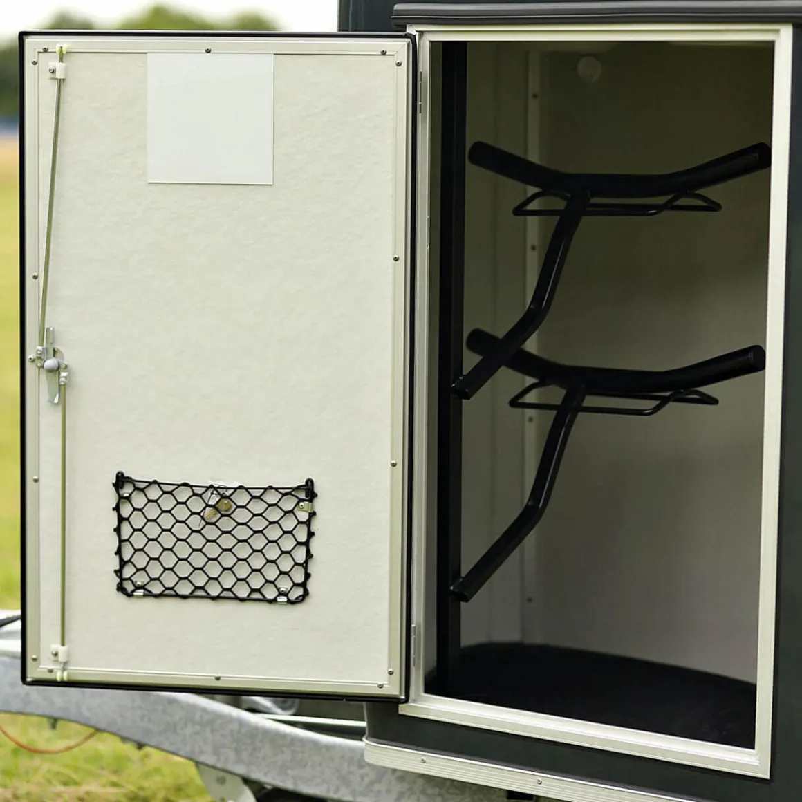Cheval Liberté GOLD 3 Pferdeanhänger 2600 kg mit Sattelkammer