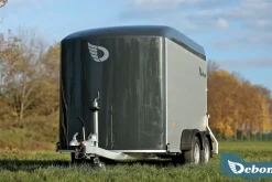 DEBON Roadster C500 Kofferanhänger 2000 kg  ALU mit Seitentür