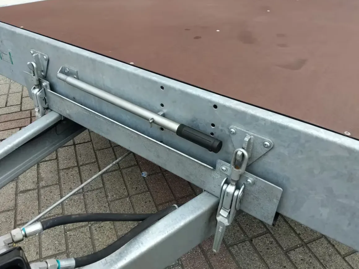 Eduard Autotransporter "Ventura" 3.000 kg kippbar - gebraucht