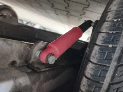 Gebrauchter Böckmann Pferdeanhänger DUO Esprit – 2.000 kg – CFF Fahrwerk – EZ 04/2014 – 100 km/h