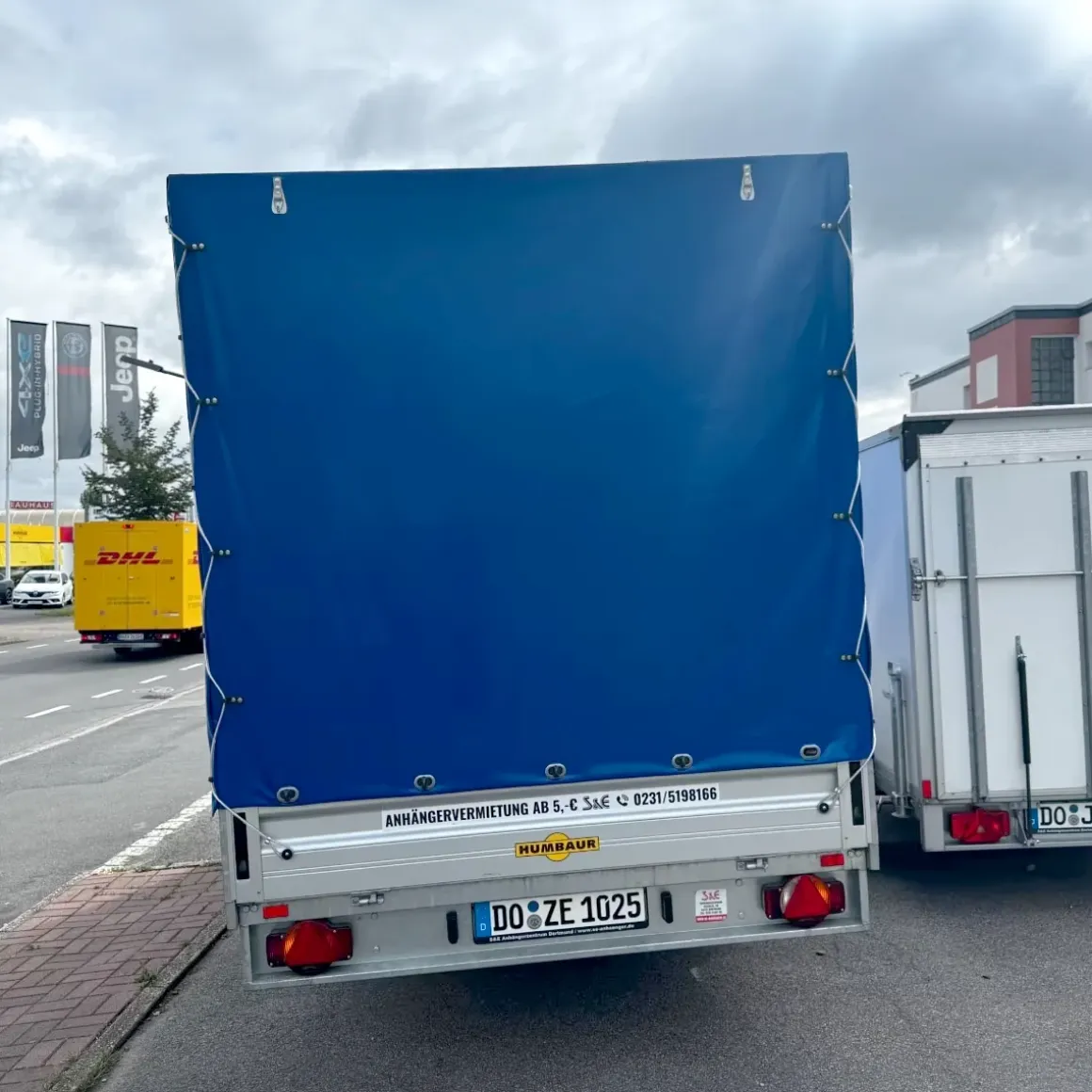 Gebrauchter Humbaur Hochlader Planenanhänger HT254118 – 2 m Ladehöhe, 2.500 kg