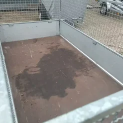 Gebrauchter Humbaur PKW Anhänger 1300 kg mit 60 cm Gitteraufsatz, 100 km/h