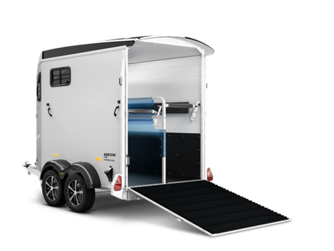 Humbaur Areion Pro Pferdeanhänger 2700 kg