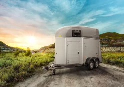 Humbaur Pferdeanhänger Equitos Alu Plus 2400
