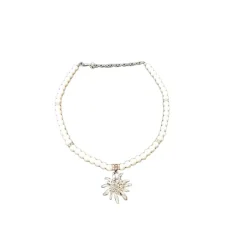 Kette mit Perlen und Edelweiß