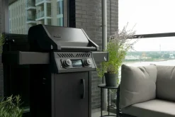 Napoleon Rogue EQ 365 Elektro-Grill mattschwarz