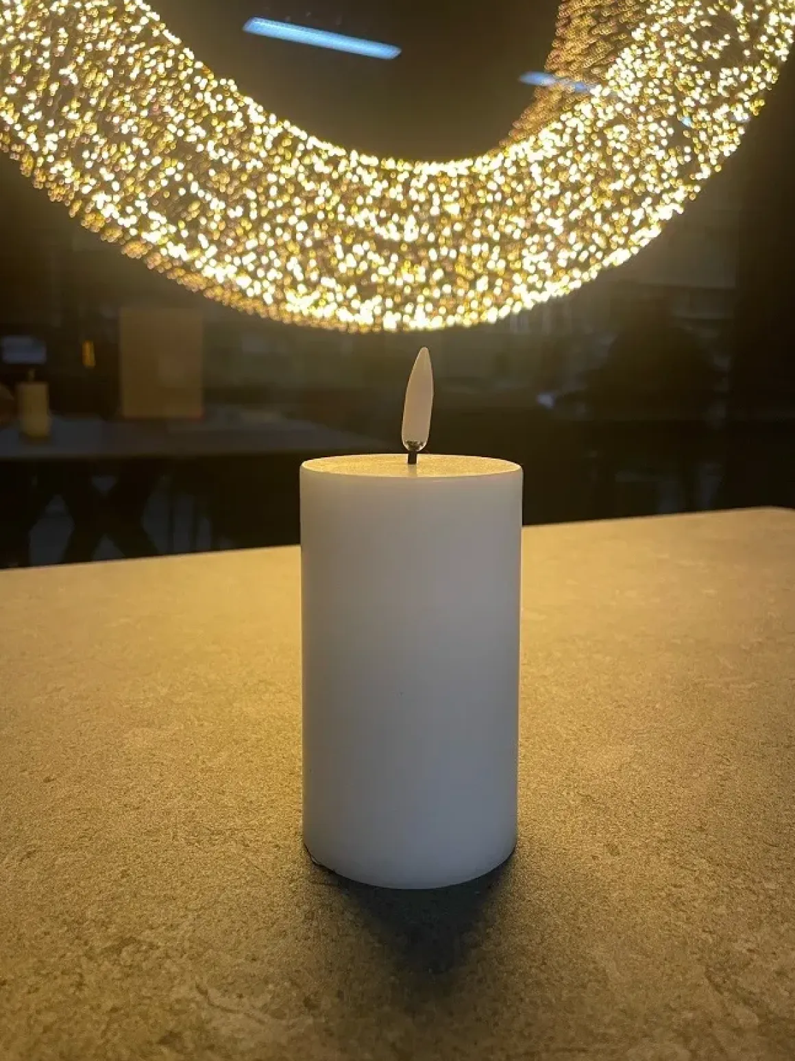 Piffany Uyuni LED Pillar Stumpenkerzen - Nordic White H 10.1 cm