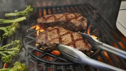 Weber Genesis SP-335W GBS Gasgrill  Sear Zone und Seitenkocher