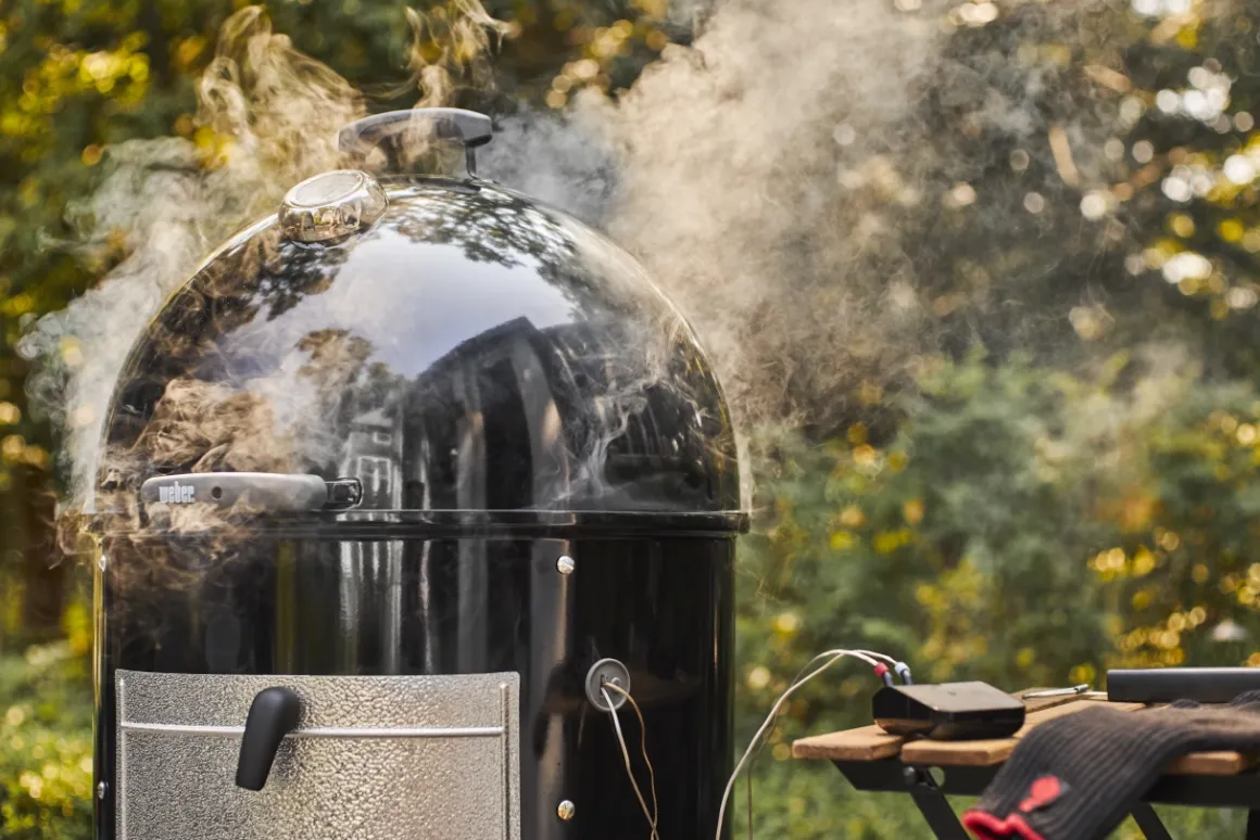 Weber Smokey Mountain Cooker Smoker Ø57cm