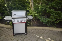 Weber Spirit SP-435 GBS Gasgrill mit Seitenkocher und 2 Sear Zones