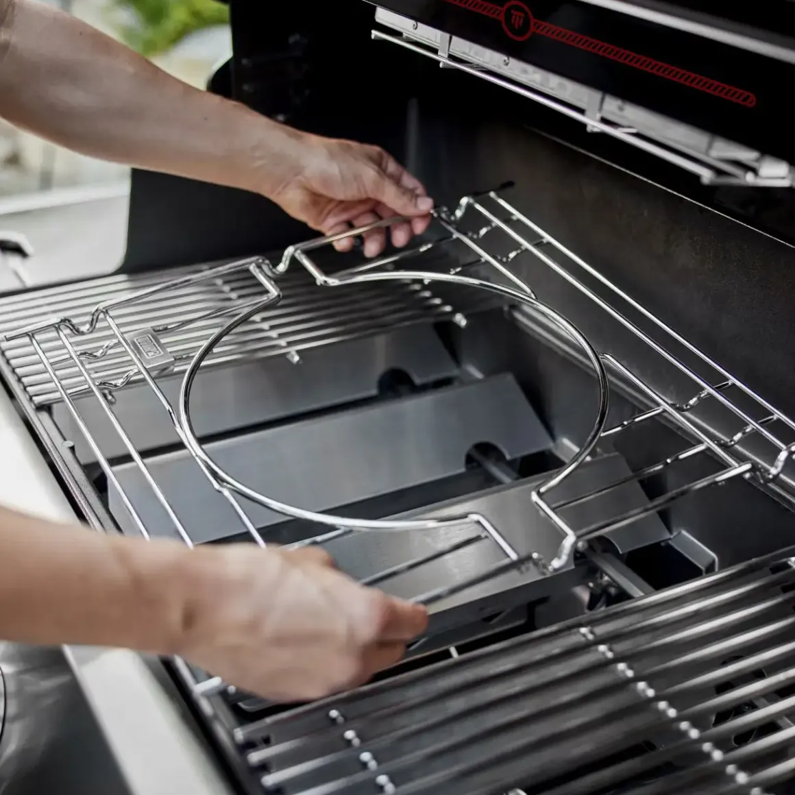 Weber Summit FS38 E Gasgrill schwarz
