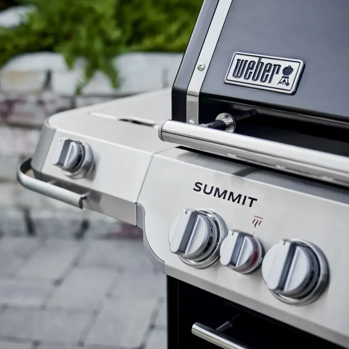 Weber Summit FS38 E Gasgrill schwarz