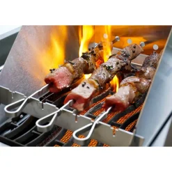Windschutz für Napoleon und Broil King 800 Grad Seitenkocher | Sizzle Zone (groß) mit Spießauflage