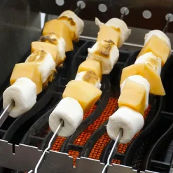 Windschutz für Napoleon und Broil King 800 Grad Seitenkocher | Sizzle Zone (groß) mit Spießauflage