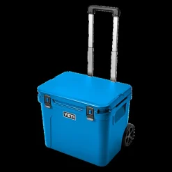 Yeti Kühlbox Roadie 60 auf Rädern hellblau